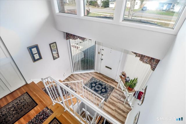 160 Fairfield Woods Road 20, Fairfield, CT 06825