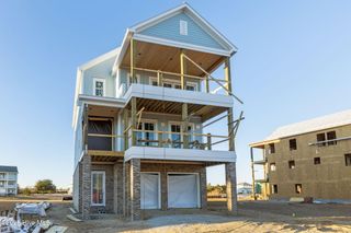 746 Cannonsgate Drive, Newport, NC 28570