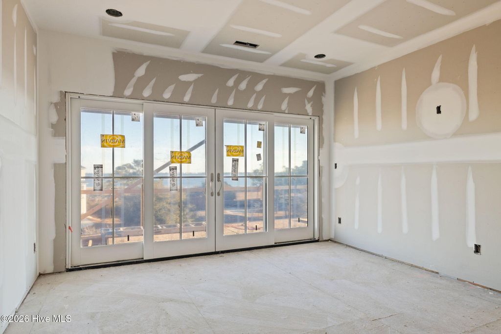 Image 16 of property listing at 746 Cannonsgate Drive, Newport, NC 28570