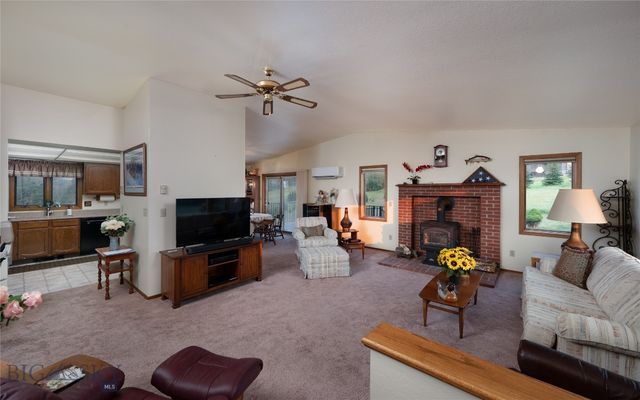 3250 Big Bear Road, Gallatin Gateway, MT 59730