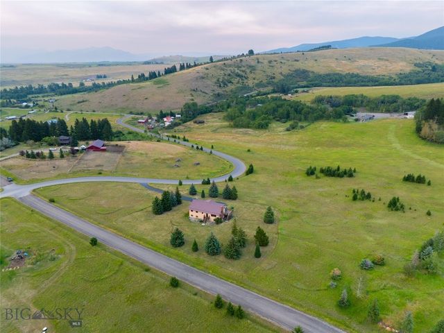 3250 Big Bear Road, Gallatin Gateway, MT 59730