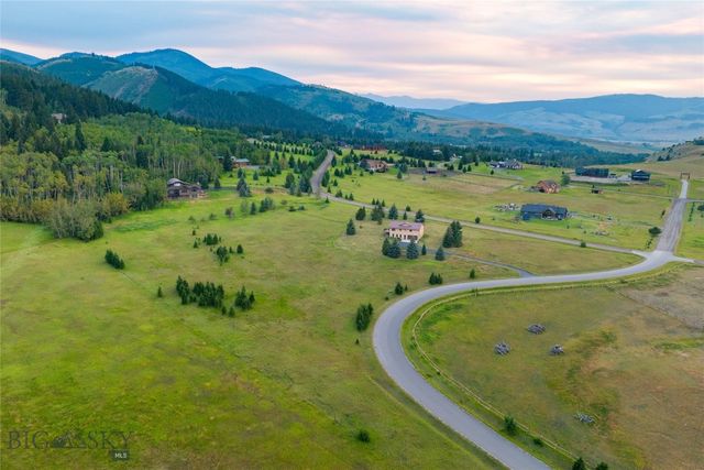 3250 Big Bear Road, Gallatin Gateway, MT 59730