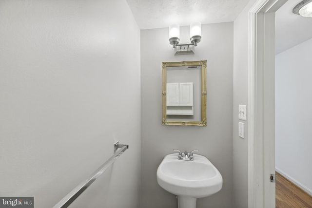 1549 BRUTON CT, Mclean, VA 22101