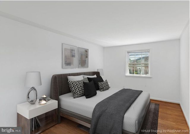 1549 BRUTON CT, Mclean, VA 22101