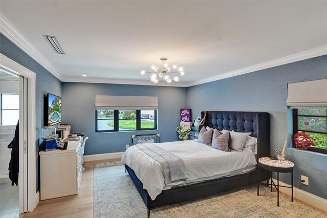 3 Cayuga Rd, Sea Ranch Lakes, FL 33308