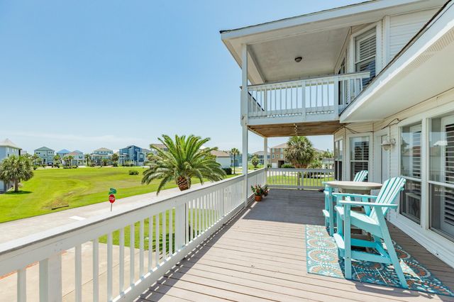 25138 Intrepid Lane, Galveston, TX 77554