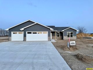 1719 Morgan Drive, Nebraska City, NE 68410