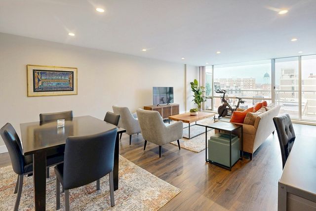 45 Longwood Ave 707, Brookline, MA 02446