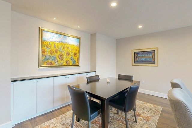 45 Longwood Ave 707, Brookline, MA 02446