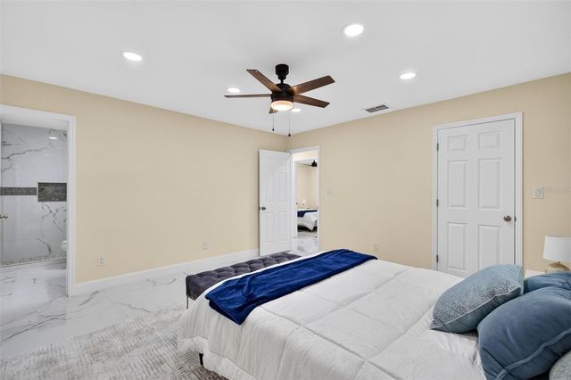 300 SCOTT ROAD, Geneva, FL 32732