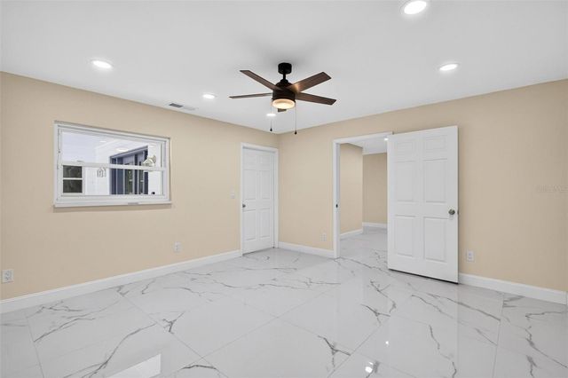 300 SCOTT ROAD, Geneva, FL 32732