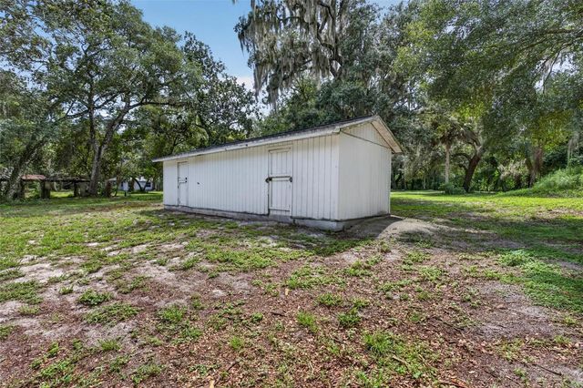 300 SCOTT ROAD, Geneva, FL 32732