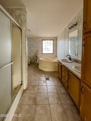 7525 E FLETCHER Street, Prescott Valley, AZ 86315