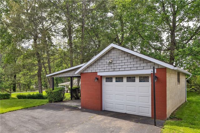 212 Shady Ave, Cheswick, PA 15024