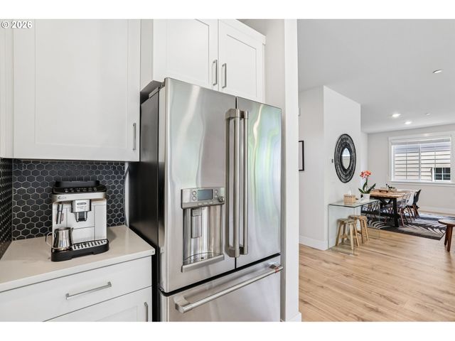 11228 Sw STOCKHOLM Dr, Wilsonville, OR 97070