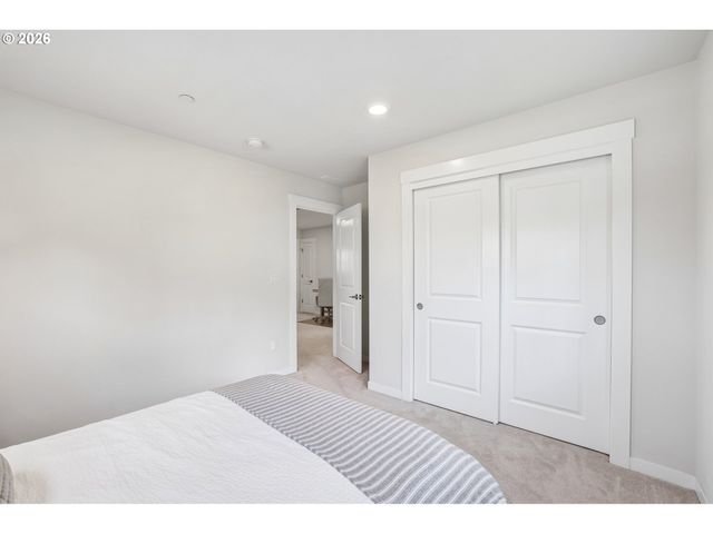 11228 Sw STOCKHOLM Dr, Wilsonville, OR 97070