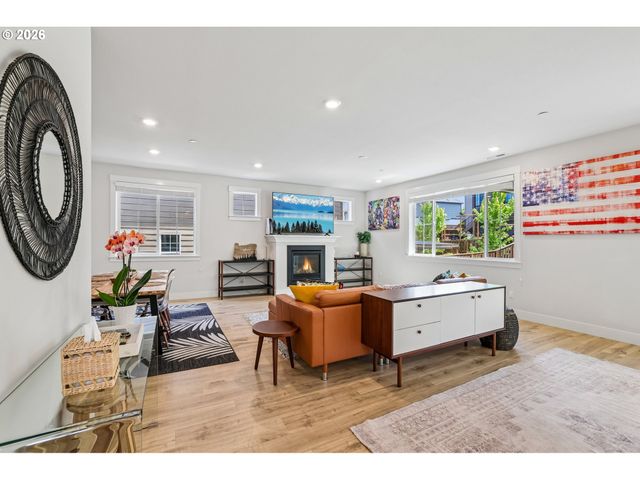 11228 Sw STOCKHOLM Dr, Wilsonville, OR 97070