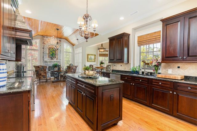 529 Nautilus Dr., Murrells Inlet, SC 29576