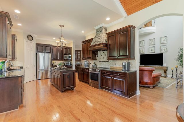 529 Nautilus Dr., Murrells Inlet, SC 29576