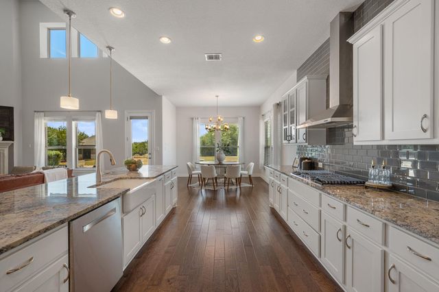 313 Escondido DR, Georgetown, TX 78633