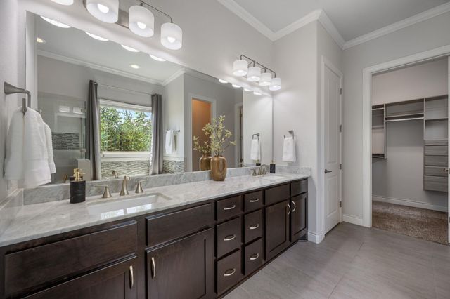 313 Escondido DR, Georgetown, TX 78633