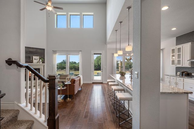 313 Escondido DR, Georgetown, TX 78633