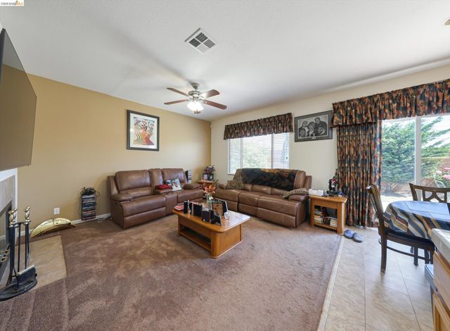 3436 Chaplet St, San Leandro, CA 94577
