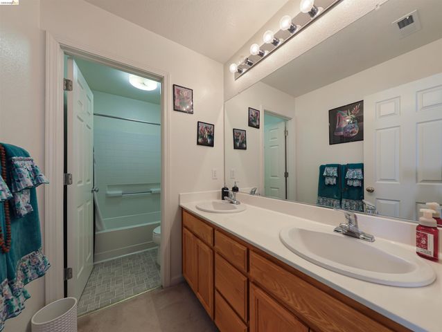 3436 Chaplet St, San Leandro, CA 94577