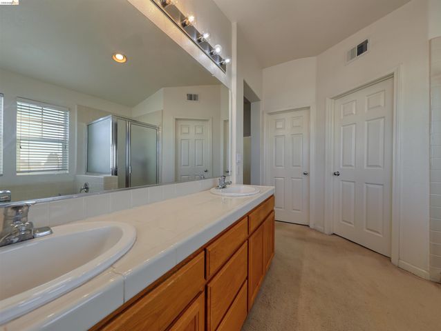 3436 Chaplet St, San Leandro, CA 94577