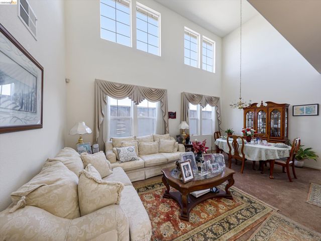 3436 Chaplet St, San Leandro, CA 94577