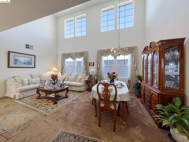3436 Chaplet St, San Leandro, CA 94577