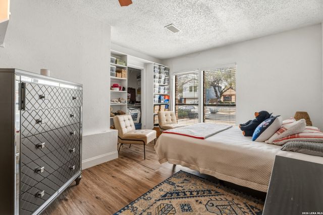 9927 E Sandy Field, San Antonio, TX 78245