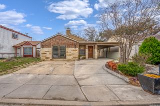 9927 E Sandy Field, San Antonio, TX 78245