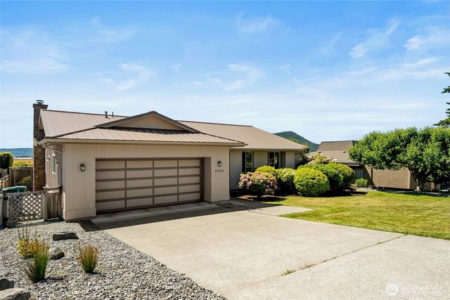 5305 Sterling Drive, Anacortes, WA 98221