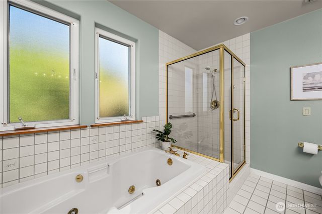 5305 Sterling Drive, Anacortes, WA 98221
