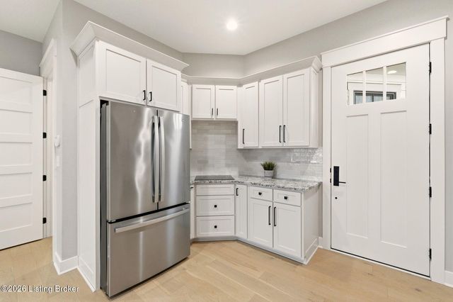 2259 Taylor Wood Rd, Simpsonville, KY 40067