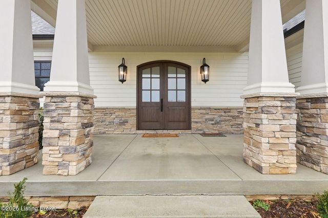 2259 Taylor Wood Rd, Simpsonville, KY 40067