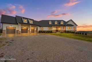 2259 Taylor Wood Rd, Simpsonville, KY 40067