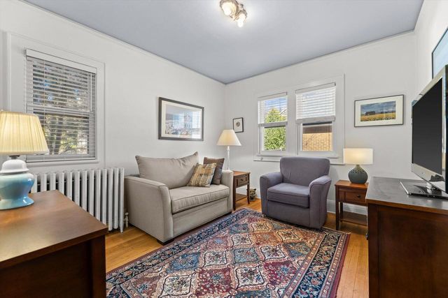 4832 N Newhall STREET, Whitefish Bay, WI 53217