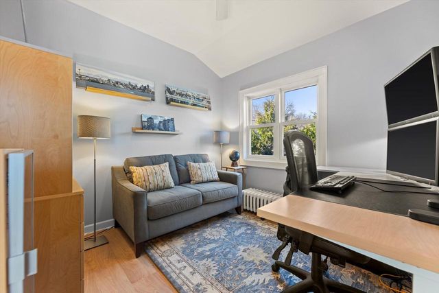 4832 N Newhall STREET, Whitefish Bay, WI 53217