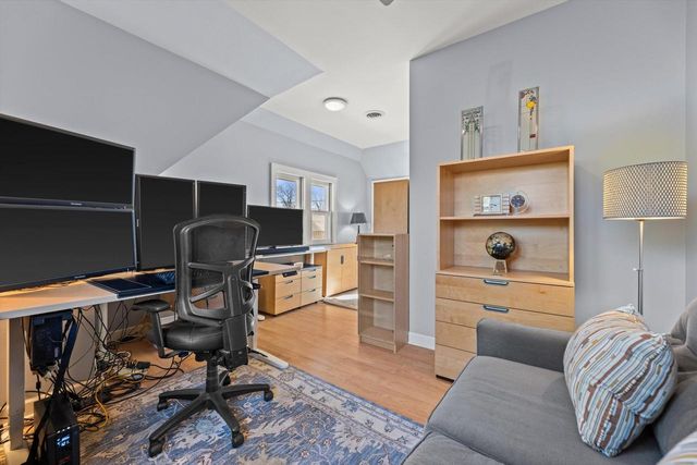 4832 N Newhall STREET, Whitefish Bay, WI 53217