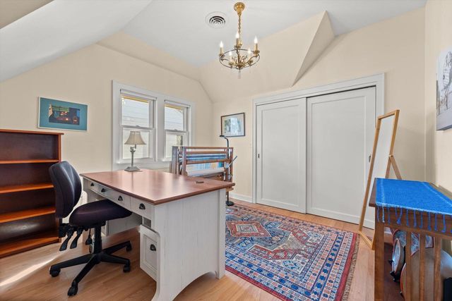 4832 N Newhall STREET, Whitefish Bay, WI 53217