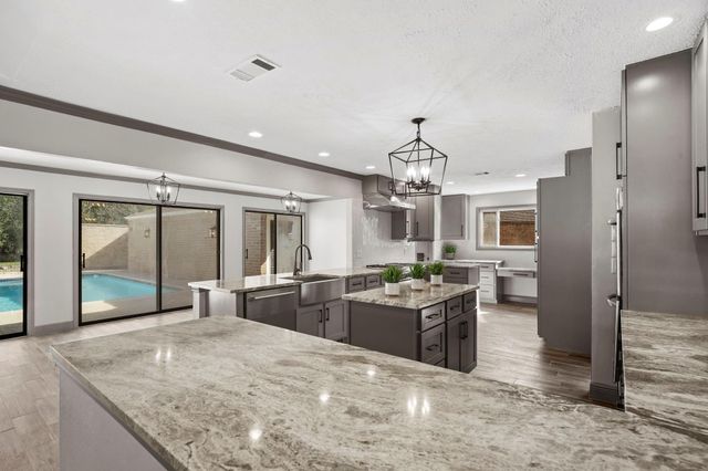 3031 Fairway Drive, Sugar Land, TX 77478