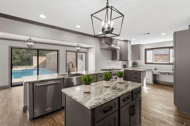 3031 Fairway Drive, Sugar Land, TX 77478