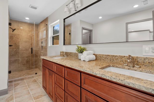 3031 Fairway Drive, Sugar Land, TX 77478