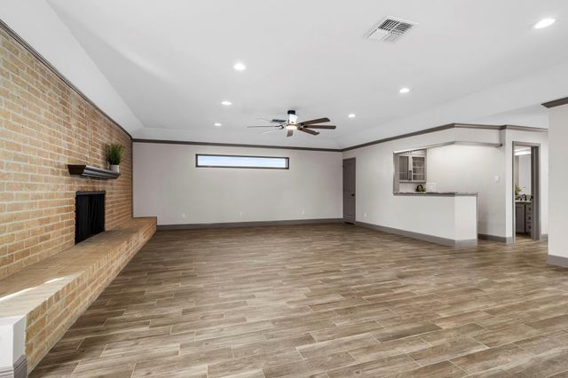 3031 Fairway Drive, Sugar Land, TX 77478