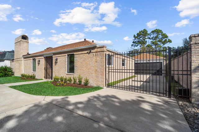 3031 Fairway Drive, Sugar Land, TX 77478