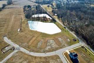 804 Noble Creek Parkway, Kendallville, IN 46755