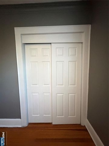 185 Linden Avenue, Irvington, NJ 07111