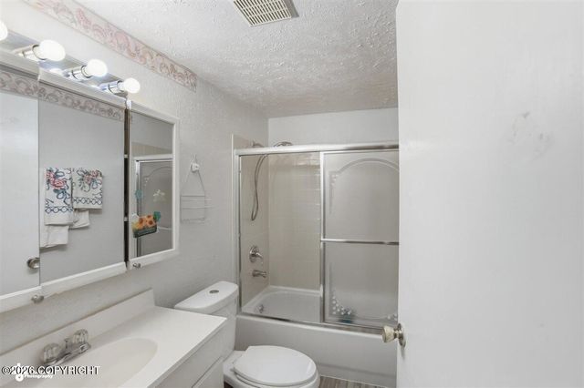 3417 Richmond Avenue, Anchorage, AK 99508